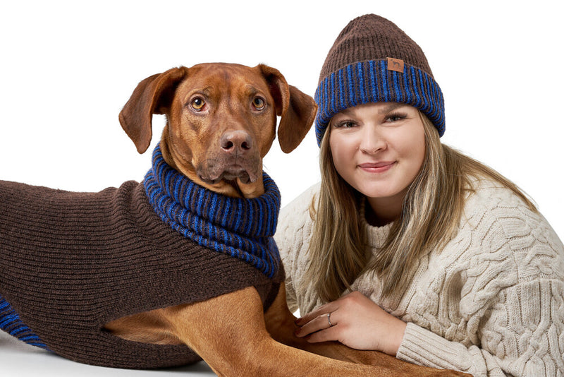 ODENSE sweater and cap - brown