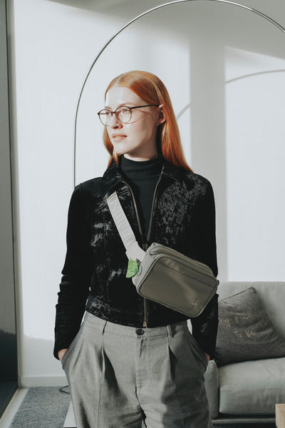 SEOUL waist bag with blanket - slate